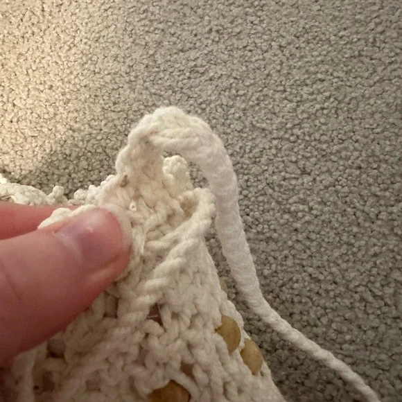 Adorable Woven Beaded Bag - Picture 14 of 14